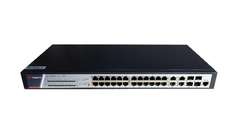 28/24 PoE switch, 24x PoE 1Gbps, 4x uplink 1Gbps, 4x SFP,1x cons.port, max.370W